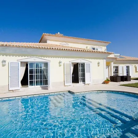 Villa Cecilia